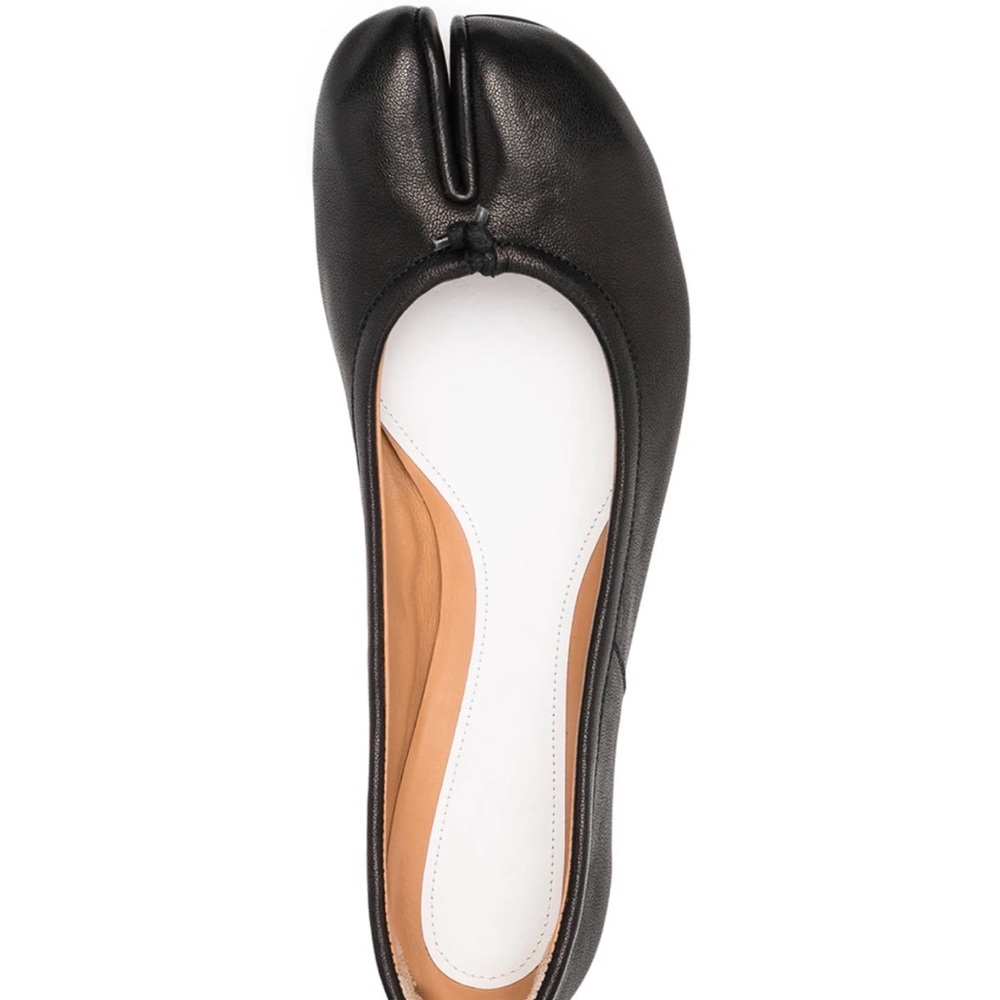Maison Margiela Tabi Ballet Flats Split Toe Black Leather Italy NEW Designer